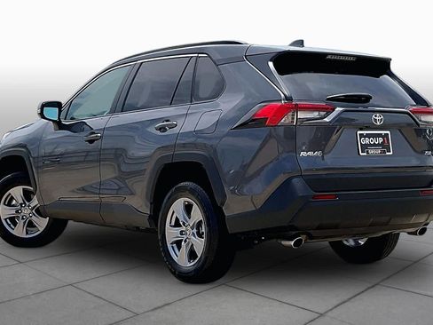 Used 2025 Toyota RAV4 XLE FWD image 11