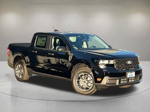 New 2026 Ford Maverick XLT image 1