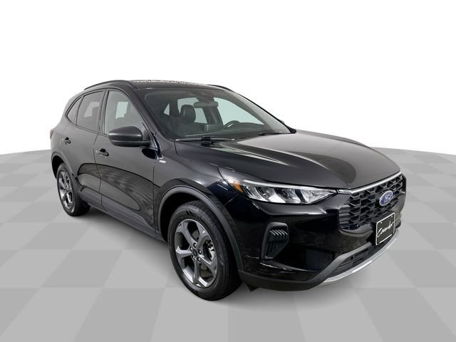 Used 2025 Ford Escape ST-Line AWD/4WD image 2