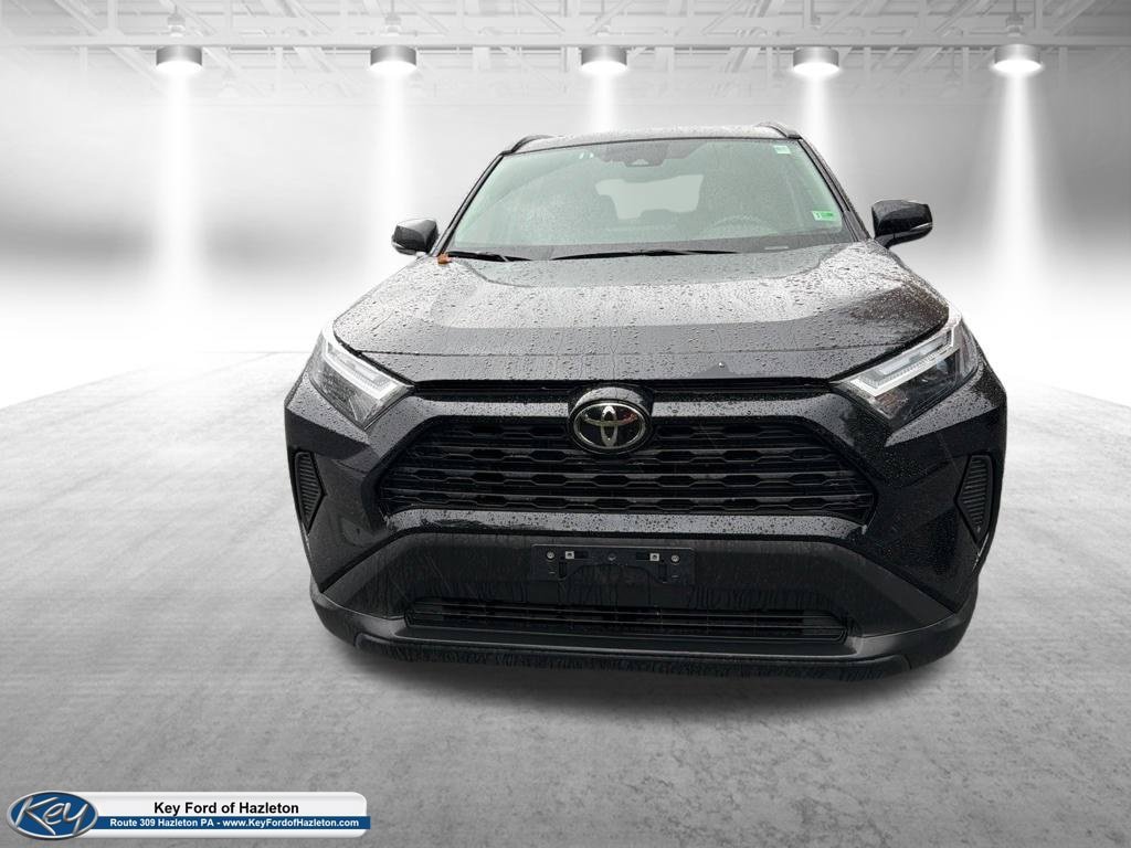Used 2025 Toyota RAV4 XLE w/ Weather Package AWD/4WD image 2