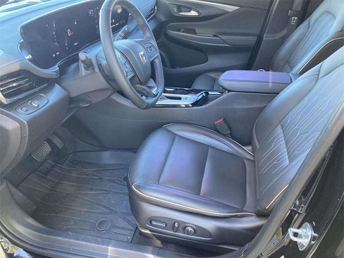 Used 2024 Buick Envista Avenir image 12