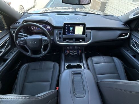 Used 2022 Chevrolet Suburban RST w/ Luxury Package image 23