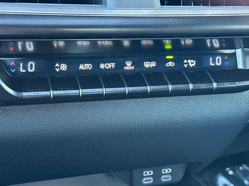 Used 2025 Lexus UX 300h FWD w/ Accessory Package (Z2) image 18