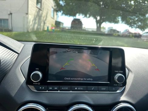 Used 2025 Nissan Sentra S FWD image 17