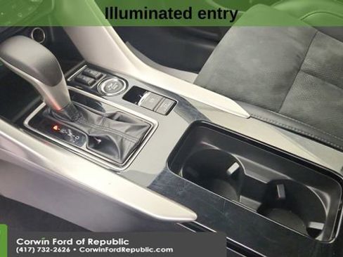 Used 2024 Mitsubishi Eclipse Cross SE AWD/4WD image 16