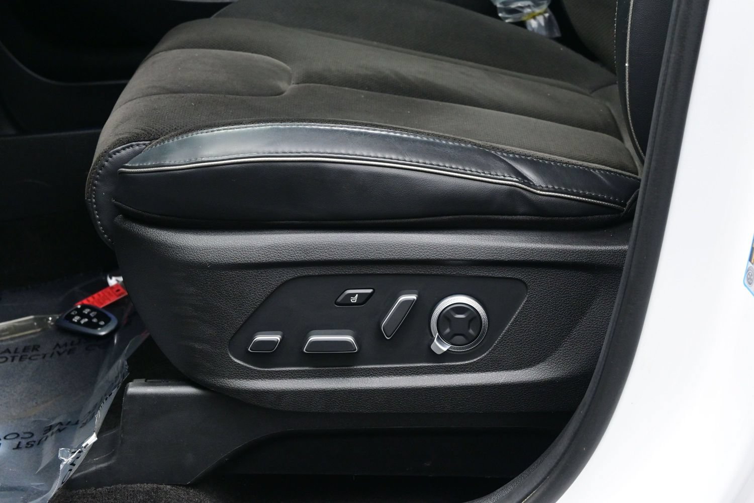 Used 2025 Hyundai Palisade Calligraphy AWD/4WD image 11