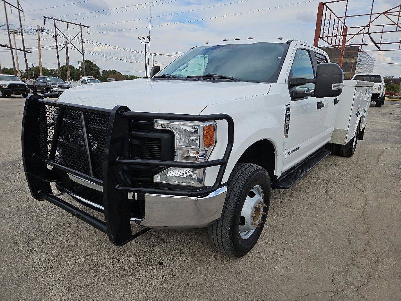 Used 2020 Ford F350 XL w/ Power Equipment Group AWD/4WD image 1