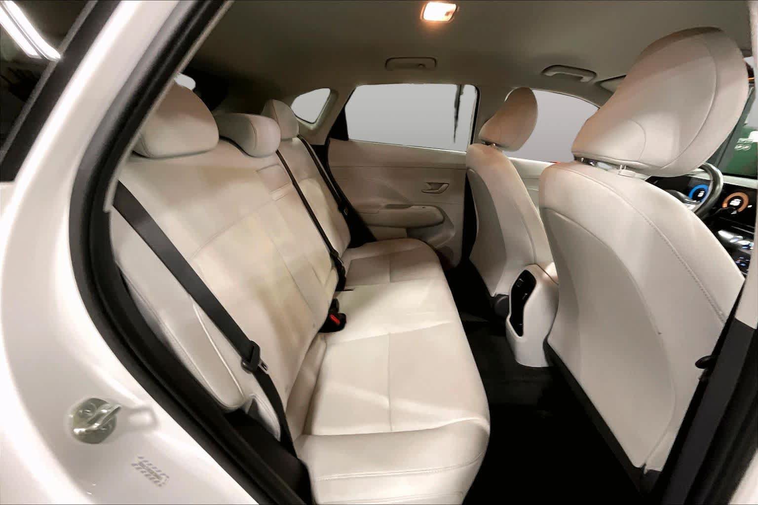 Used 2024 Hyundai Kona SEL AWD/4WD image 19