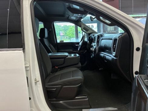 Used 2023 GMC Sierra 3500 SLE w/ SLE Convenience Package AWD/4WD image 29