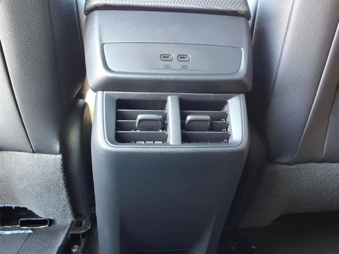 New 2026 Chevrolet Equinox RS image 13