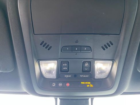 Used 2023 Chevrolet Blazer Premier w/ Driver Confidence II Package image 18