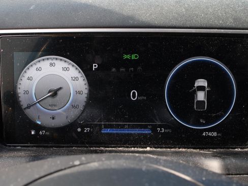 Used 2023 Hyundai Santa Cruz SEL Premium image 9