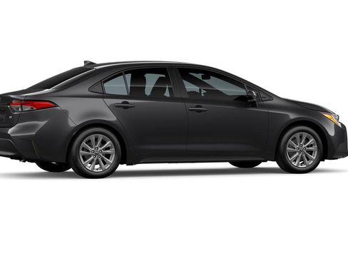 Used 2026 Toyota Corolla LE FWD image 11