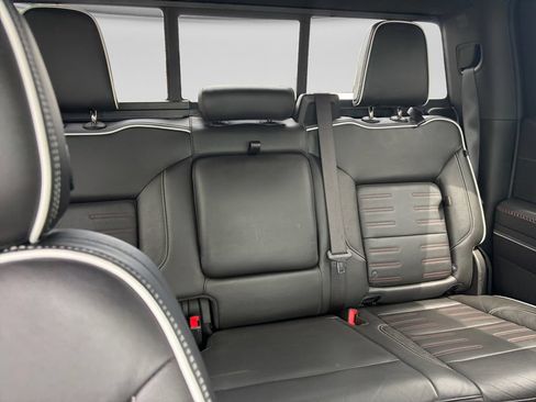 Used 2023 GMC Sierra 1500 AT4X AWD/4WD image 20