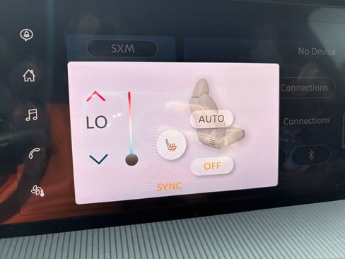 Used 2025 Nissan Murano SV AWD/4WD image 30