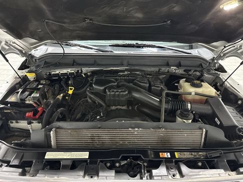 Used 2015 Ford F250 XLT w/ XLT Premium Package RWD image 31
