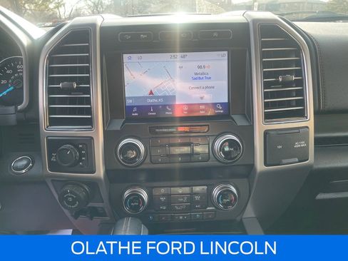 Certified 2019 Ford F150 Platinum w/ Equipment Group 701A Luxury image 14