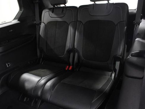 Used 2023 Jeep Grand Cherokee L Laredo image 20