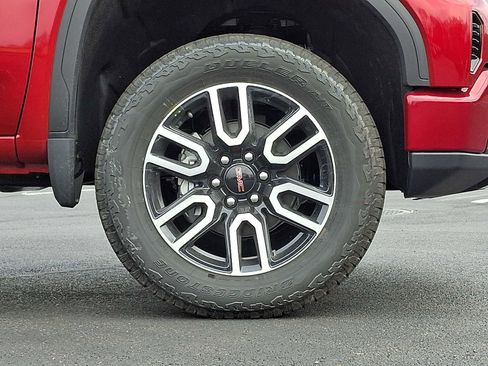 New 2026 GMC Sierra 1500 AT4 w/ AT4 Premium Package image 7