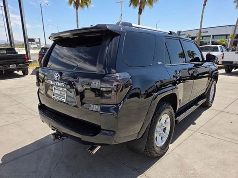 Used 2021 Toyota 4Runner SR5 Premium w/ Moonroof Package AWD/4WD image 6