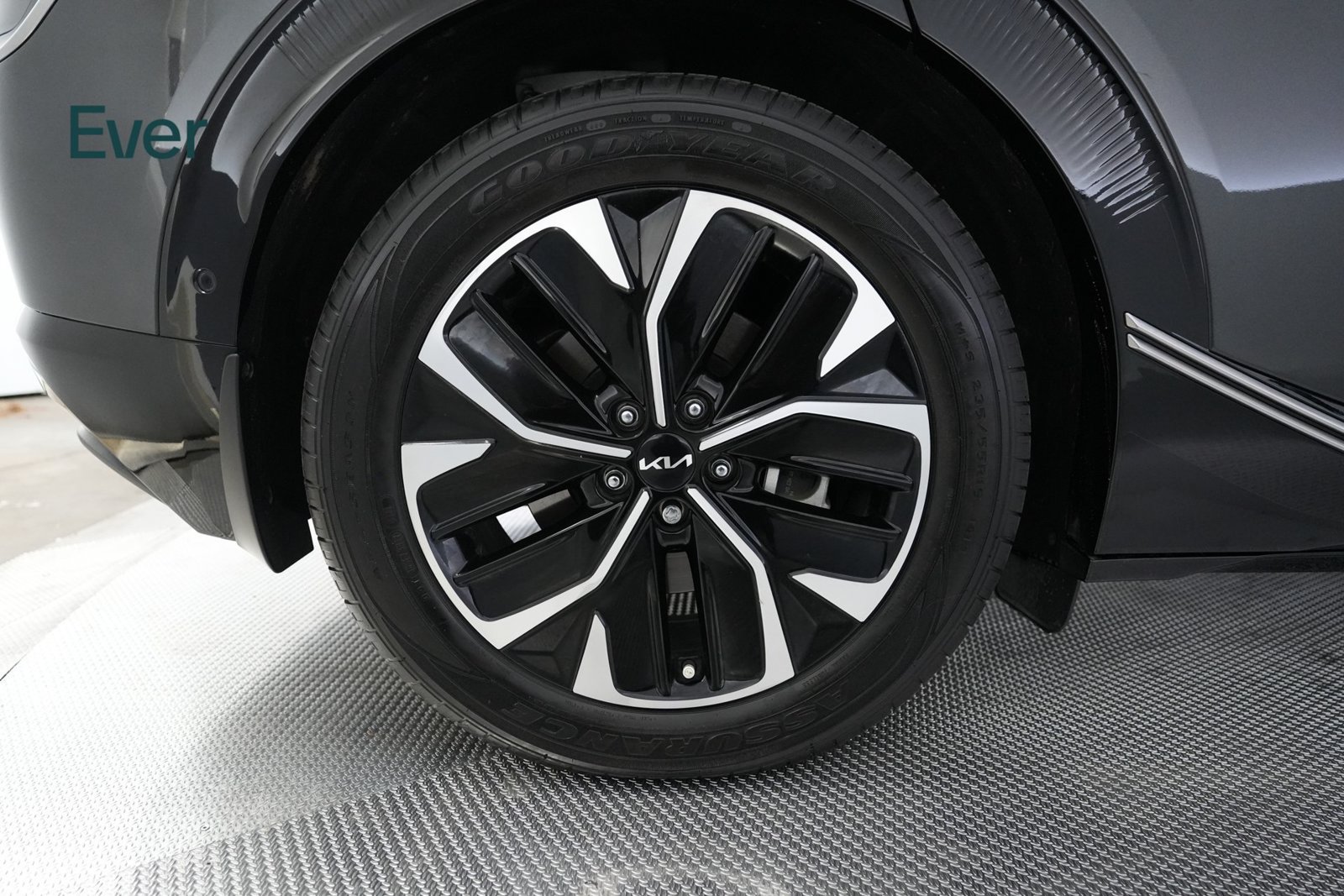 Used 2023 Kia EV6 Wind w/ Wind Technology Package RWD image 21