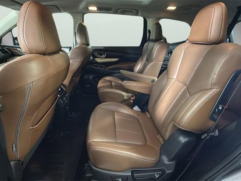 Used 2020 Subaru Ascent Touring w/ Popular Package #3 image 27