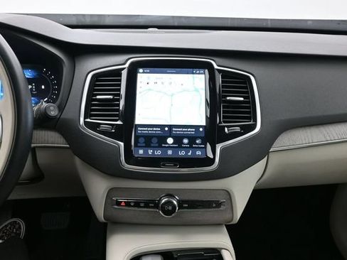 Used 2023 Volvo XC90 B6 Plus w/ Protection Package AWD/4WD image 13