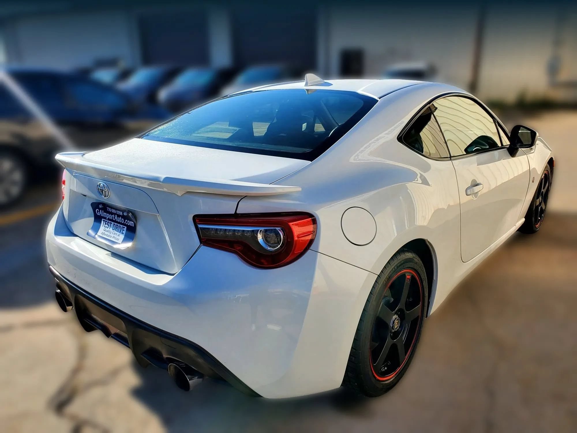 Used 2017 Toyota 86 RWD image 13