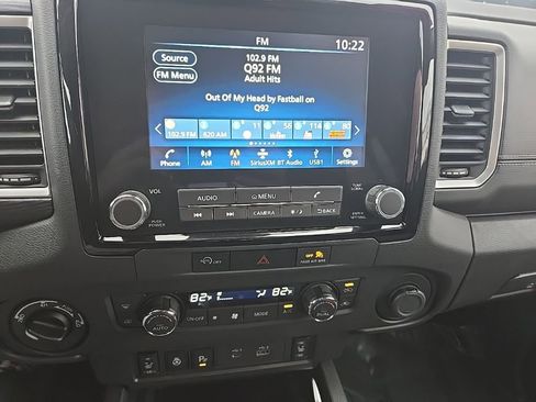 Certified 2024 Nissan Frontier SV w/ Hardbody Edition image 21