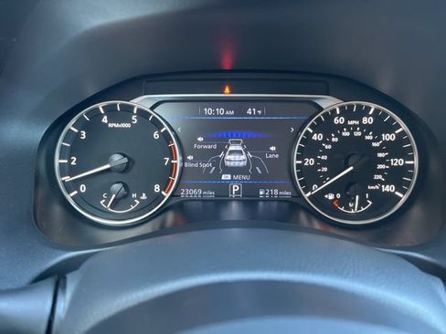 Used 2025 Nissan Altima 2.5 SV FWD image 25