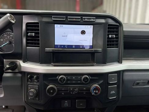 Used 2024 Ford F250 XL w/ FX4 Off-Road Package AWD/4WD image 28