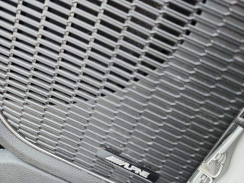 Used 2021 Jeep Grand Cherokee L Summit w/ Advanced Protech Group IV image 29