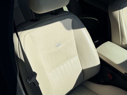 Used 2009 Mercedes-Benz S 550 image 38