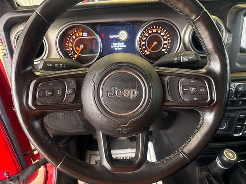 Used 2021 Jeep Gladiator Sport AWD/4WD image 11