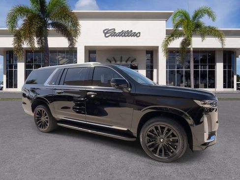Certified 2024 Cadillac Escalade ESV Premium Luxury RWD image 17