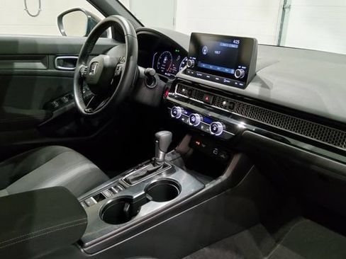 Used 2024 Honda Civic Sport image 16