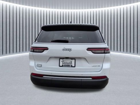 New 2026 Jeep Grand Cherokee L Limited image 9
