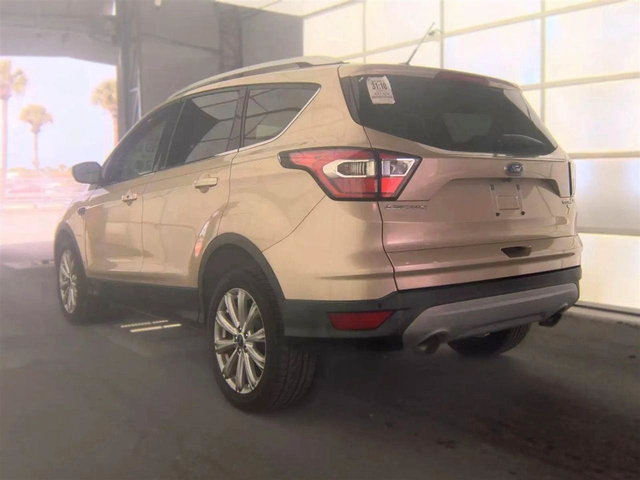 Used 2017 Ford Escape Titanium FWD image 8