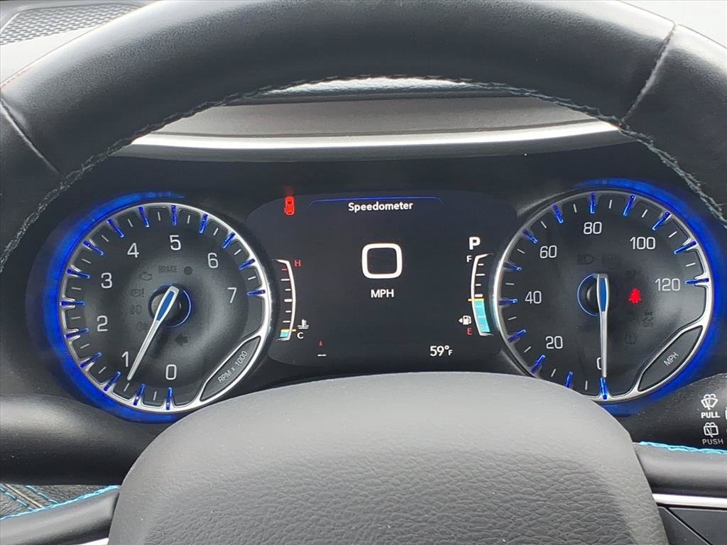 Used 2021 Chrysler Pacifica Touring w/ Cold Weather Group AWD/4WD image 14