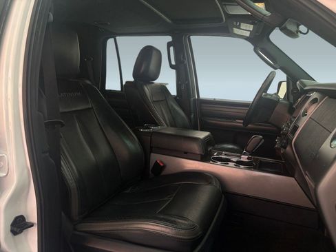 Used 2016 Ford Expedition Platinum image 24