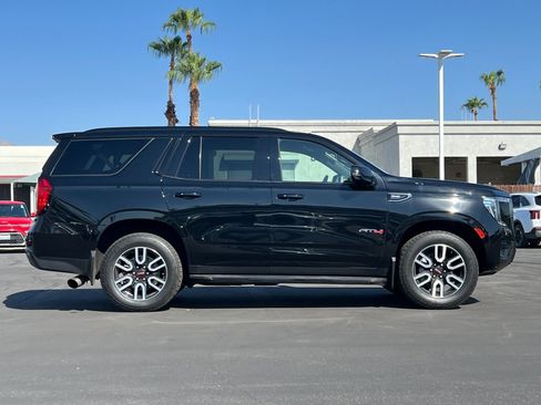 Used 2021 GMC Yukon AT4 image 2