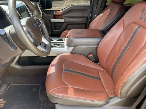 Used 2018 Ford F150 King Ranch w/ Equipment Group 601A Luxury RWD image 13