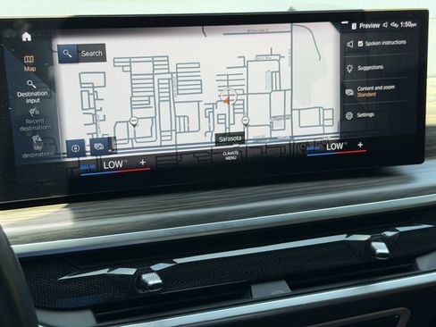 Used 2023 BMW X7 xDrive40i w/ M Sport Package AWD/4WD image 27