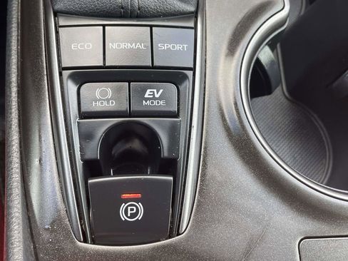 Used 2023 Toyota Camry XSE FWD image 37