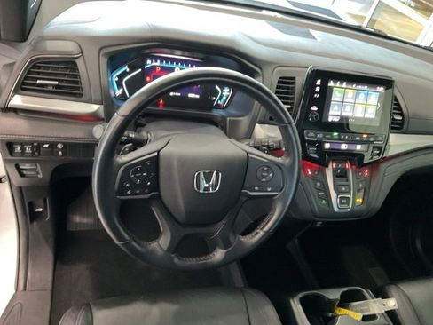 Certified 2023 Honda Odyssey Sport image 8