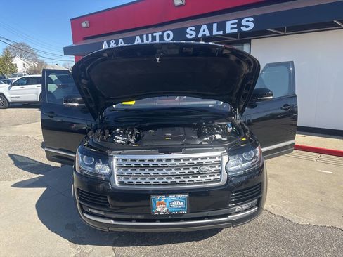 Used 2017 Land Rover Range Rover HSE image 44