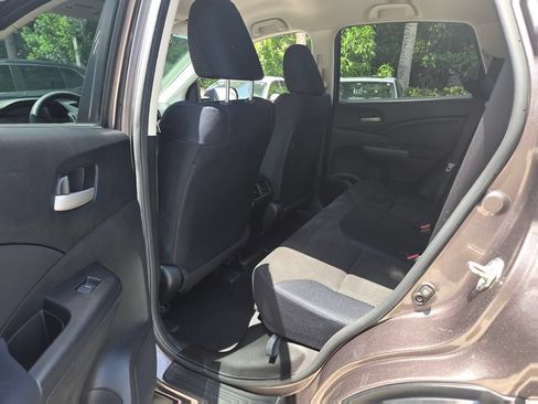 Used 2016 Honda CR-V SE image 11