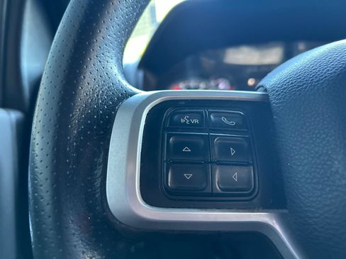 Used 2022 RAM 2500 Big Horn AWD/4WD image 15