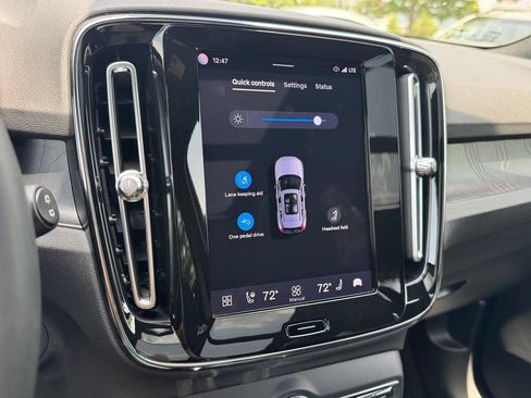 Certified 2023 Volvo XC40 Recharge Ultimate AWD/4WD image 18