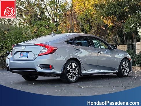 Used 2016 Honda Civic EX-T image 2